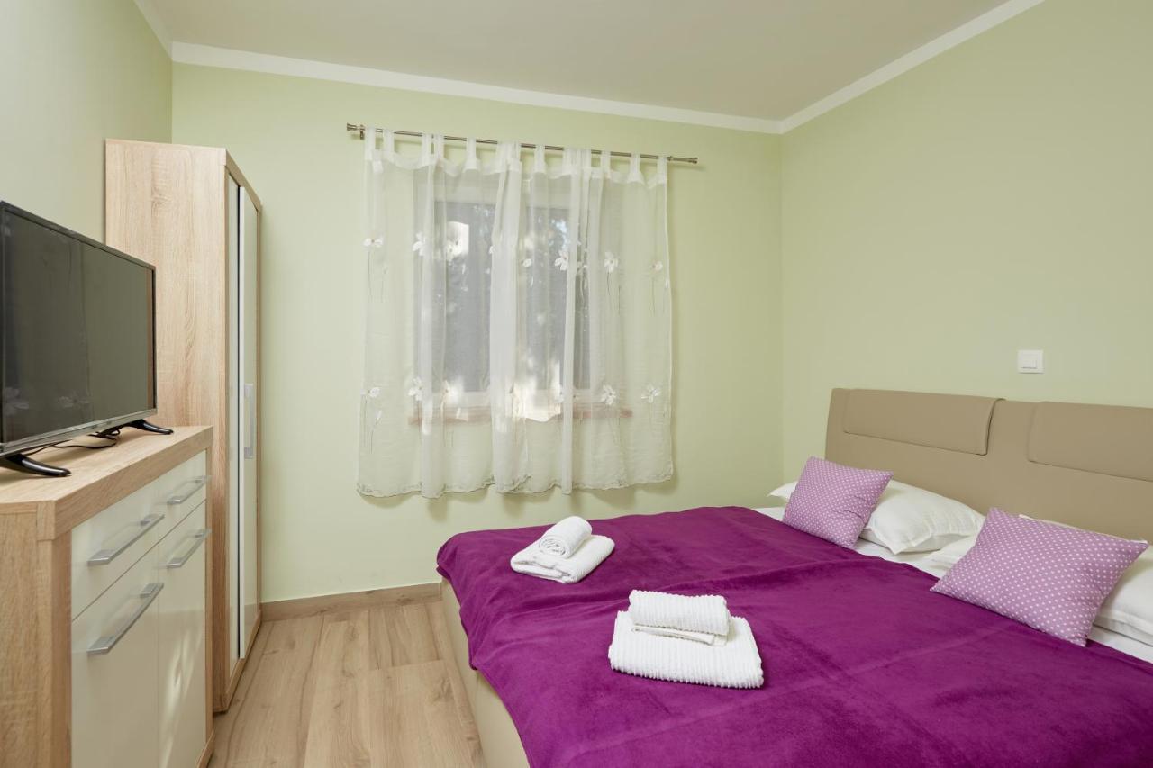 Apartments Nika Turanj Quarto foto